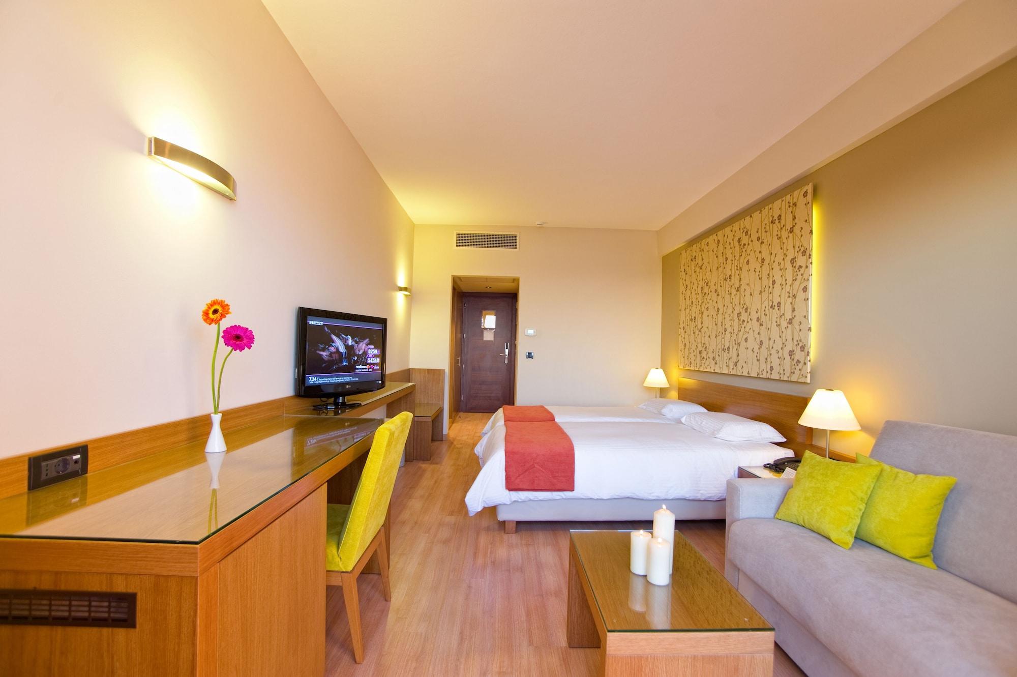 Pharae Palace Kalamata Dış mekan fotoğraf